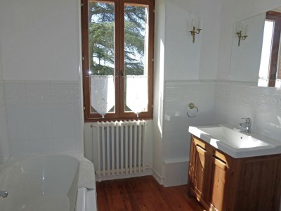 Villa Luxurious Villa in Cazaubon with Swimming Pool - Features photo 27