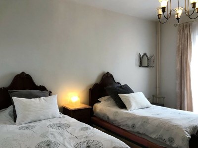 Villa Luxurious Villa in Cazaubon with Swimming Pool - Features photo 31