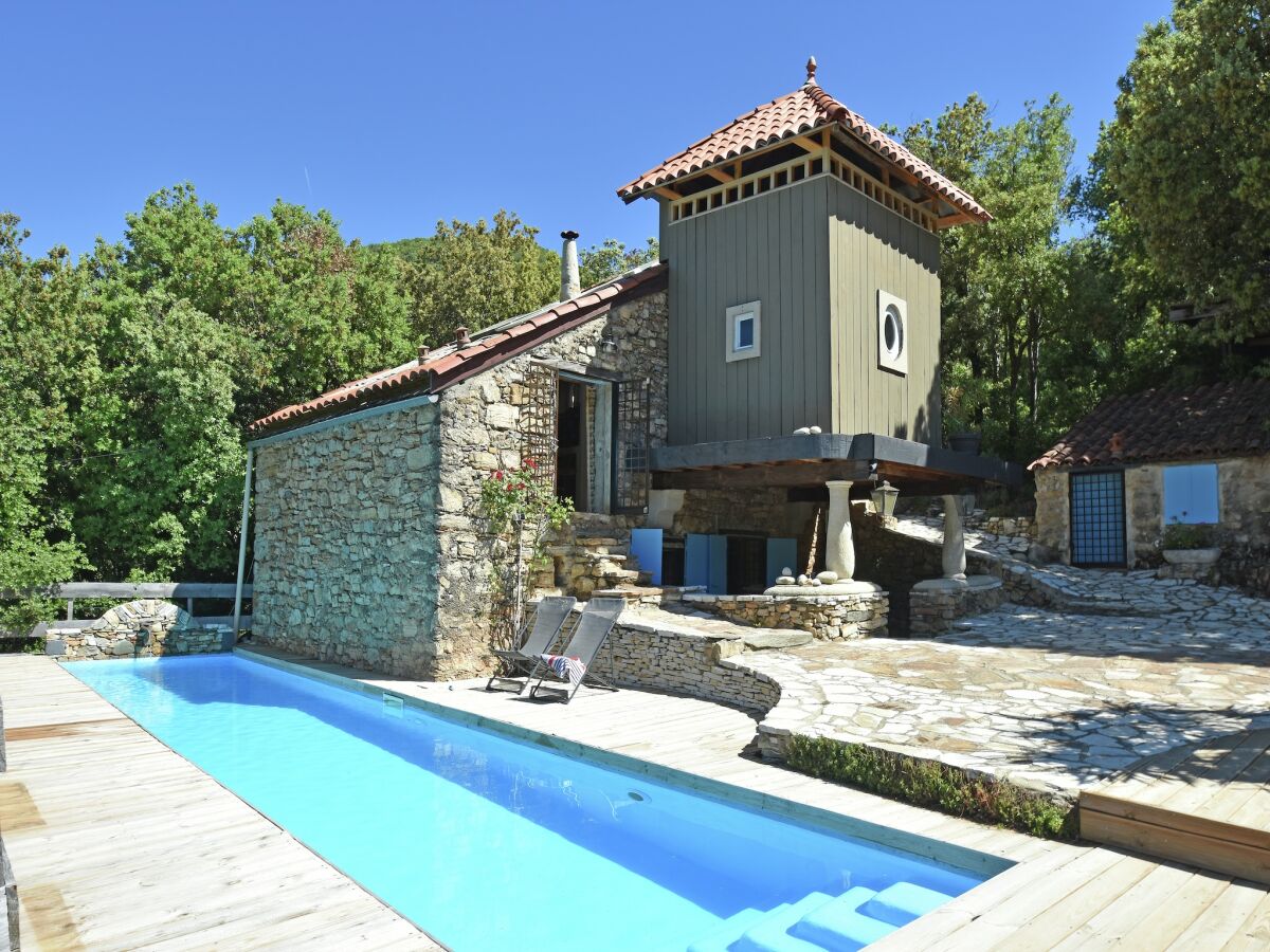 Villa Charming villa with private pool