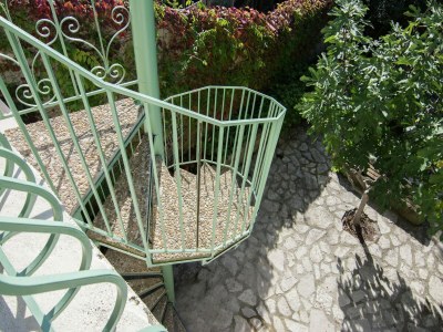 Holiday house Old wine storehouse with terrace and garden - Outdoor photo 4