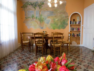 Holiday house Old wine storehouse with terrace and garden - Features photo 32