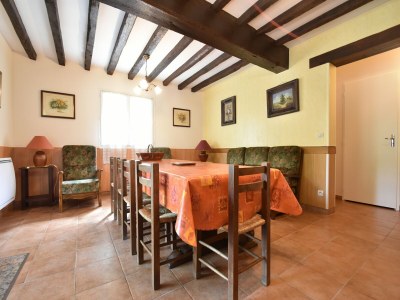 Holiday house Charming holiday home with pool and pond - Features photo 29