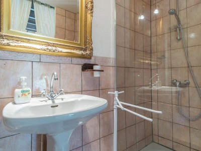 Holiday house Riverside Hideaway in Cinais - Features photo 27