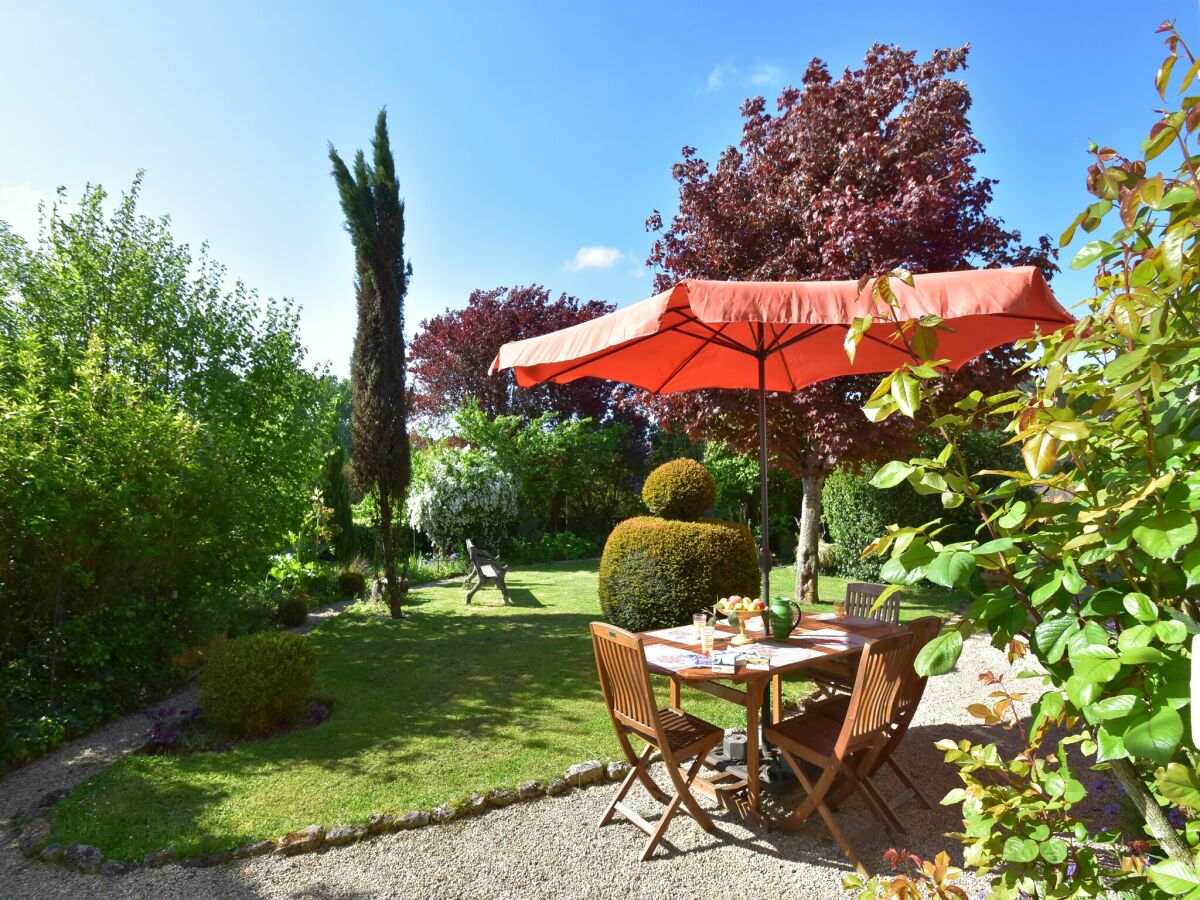 Holiday house Charmante Flucht, Yèvre-la-Ville - Outdoor photo 2