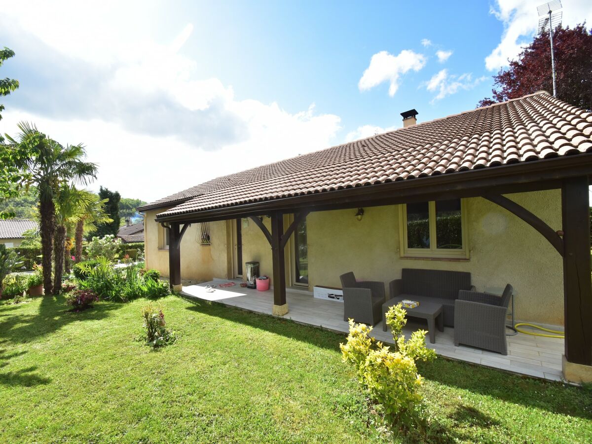 Holiday house Schönes Ferienhaus mit Innenhof - Outdoor photo 5