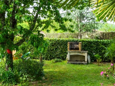 Holiday house Schönes Ferienhaus mit Innenhof - Outdoor photo 40