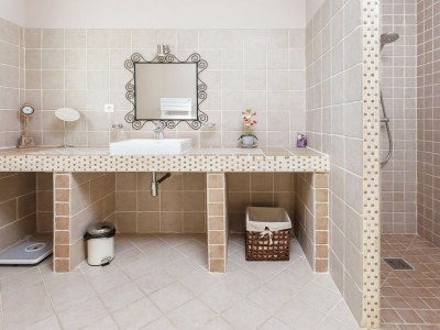 Villa Villa in Cazals mit Pool und See in der Nähe - Features photo 18