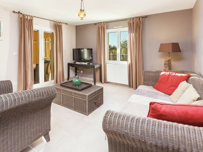 Villa Villa in Cazals mit Pool und See in der Nähe - Features photo 19