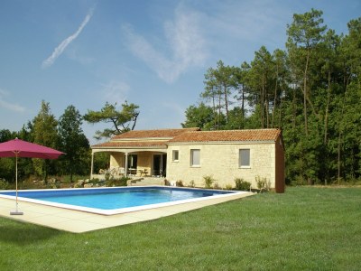 Holiday house Ferienhaus mit privatem Pool in Montcléra - Outdoor photo 14