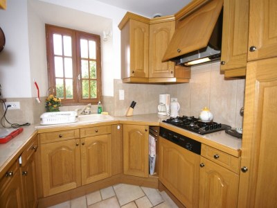 Holiday house Spacious holiday home with private pool - Features photo 19