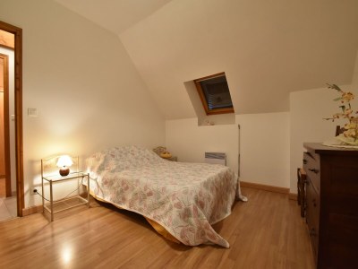 Holiday house Spacious holiday home with private pool - Features photo 22