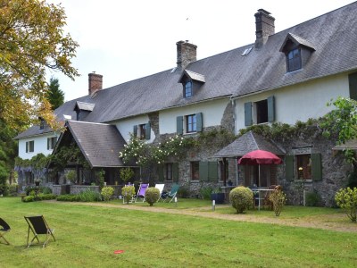 Holiday house Saint-Sauveur Hideaway - Outdoor photo 9