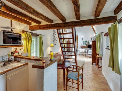 Holiday house Historic Loire Hideaway - Features photo 21