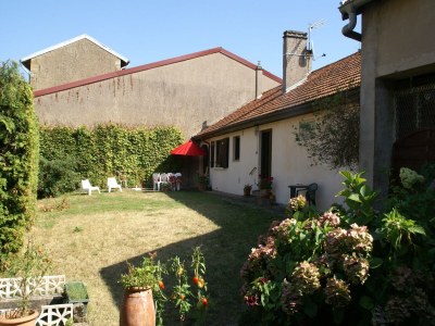 Holiday house Holiday home in Vic-sur-Seille near the forest - Outdoor photo 3