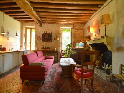 Cottage Villa in Champvert mit Teichblick Terrasse in Saint-Hilaire-Fontaine - Cottage