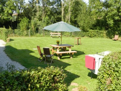 Holiday house Hütte in Wierre-Effroy am Wald - Outdoor photo 13