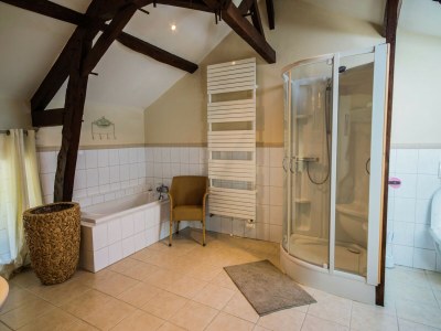 Holiday house Luxuriöses Ferienhaus mit privatem Pool - Features photo 22