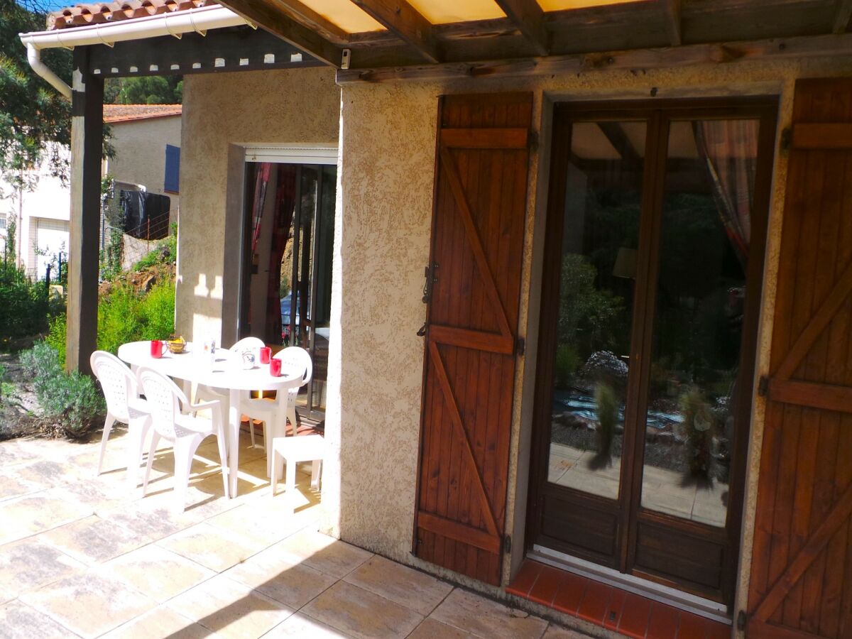 Villa Villa in Le Boulou with Scenic Hilltop Views - Outdoor photo 4