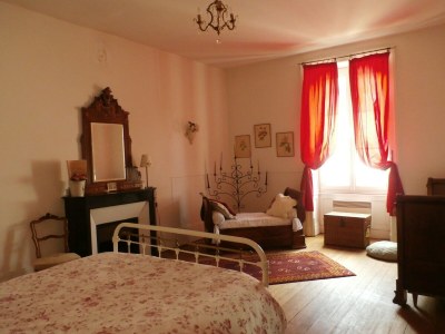 Holiday house Holiday Home in Gray near Forest & Lake - Features photo 12