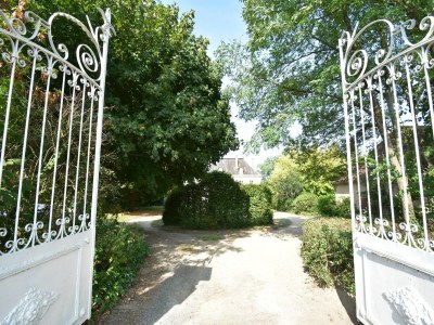 Cottage Haus in Burgund mit Privatpool - Outdoor photo 12