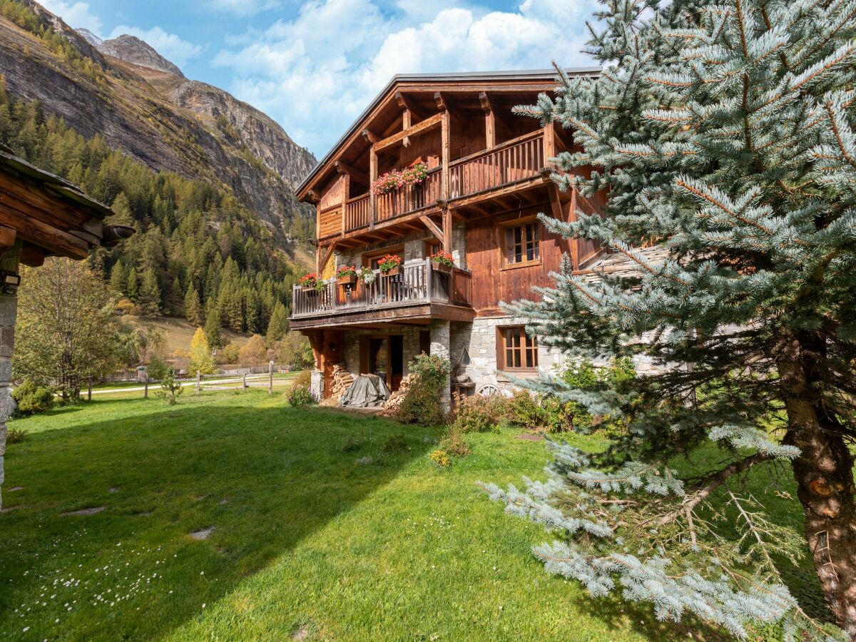Chalet Lake-view chalet in Tignes, close to ski area - Outdoor photo 3