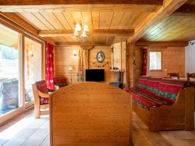 Chalet Lake-view chalet in Tignes, close to ski area - Features photo 30