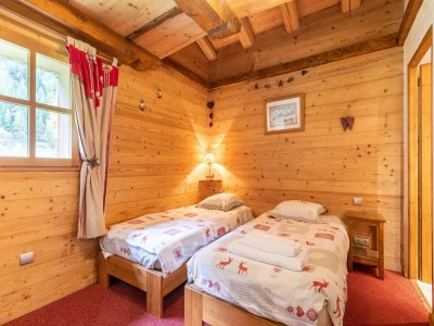 Chalet Lake-view chalet in Tignes, close to ski area - Features photo 35