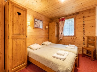 Chalet Lake-view chalet in Tignes, close to ski area - Features photo 37