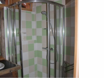 Chalet Chalet in Les Gets with Ski-In/Ski-Out Access - Features photo 27