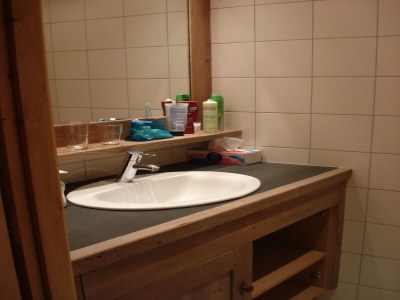 Chalet Chalet in Les Gets with Ski-In/Ski-Out Access - Features photo 31