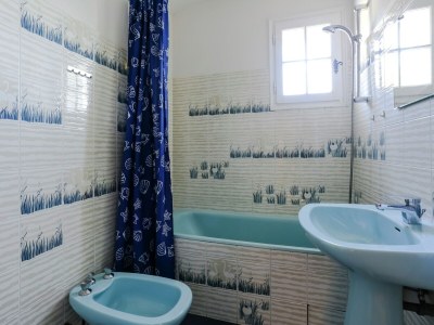 Holiday house Holiday Home in Bormes-les-Mimosas with Pool - Features photo 24