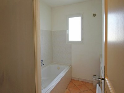 Villa Villa in Provence with Pool and Garden - Features photo 27