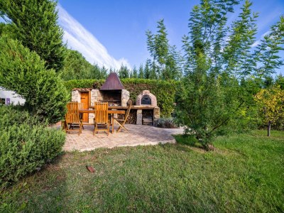 Holiday house Steinhaus in Frankreich mit Pool - Outdoor photo 12