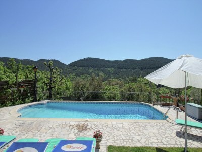 Holiday house Villa in Bagnols mit Pool & Naturparks - Holiday house