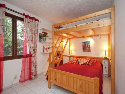 Holiday house Villa in Bagnols mit Pool & Naturparks - Features photo 19