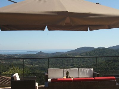Villa Villa in Les Adrets with Pool & Hill Views - Outdoor photo 6