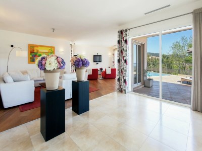 Villa Villa in Les Adrets with Pool & Hill Views - Features photo 18