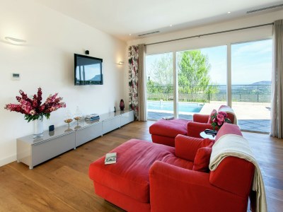 Villa Villa in Les Adrets with Pool & Hill Views - Features photo 33