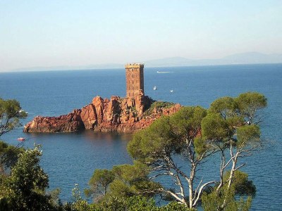 Apartment Villa on Côte d'Azur with Beachfront Views - Environment photo 33