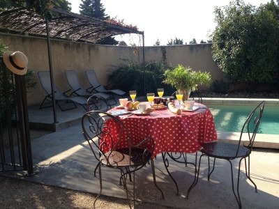 Villa Farmhouse in Carpentras with Pool - Outdoor photo 11