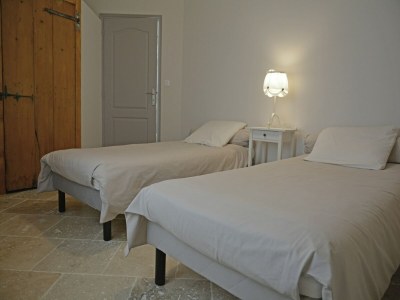 Villa Farmhouse in Carpentras with Pool - Features photo 22