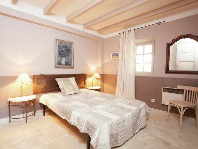 Holiday house Cottage in Oppède with Pool and Garden - Features photo 18