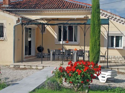 Holiday house Ferienhaus in L'Isle-sur-la-Sorgue mit Pool - Outdoor photo 12