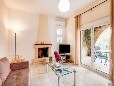 Villa Villa in Kalamitsi bei Weißen Bergen - Features photo 28