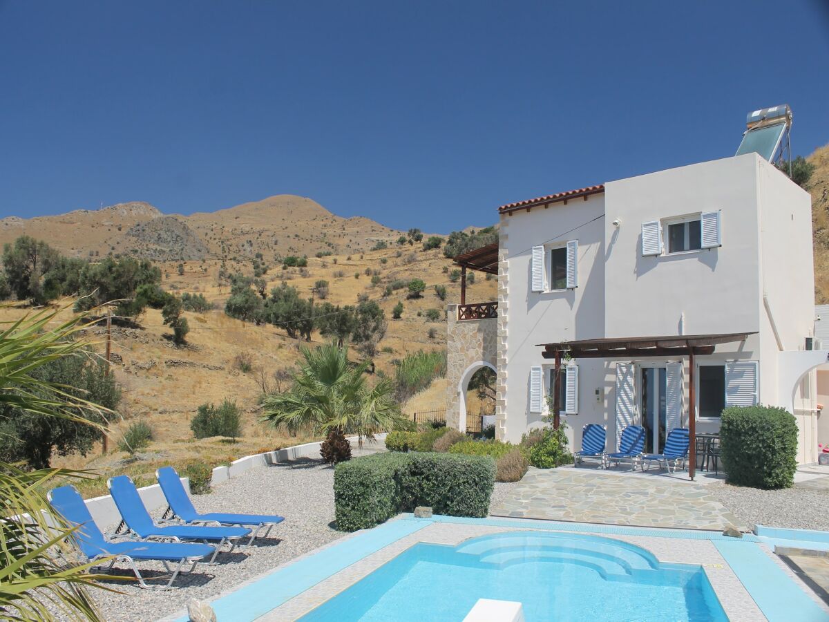 Villa Villa in Agia Galini mit Poolblick - Outdoor photo 4