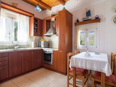 Villa Villa in Lefkogia near Souda Beach - Features photo 30