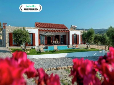 Villa Villa in Arkadi mit Pool nahe am Meer in Kyrianna - Villa