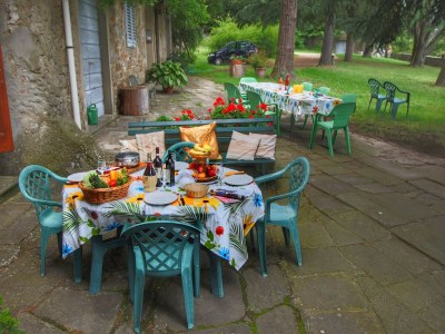 Farmhouse Belvilla by OYO Casa Bruciata - Outdoor photo 10