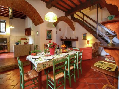 Farmhouse Belvilla by OYO Casa Bruciata - Features photo 25