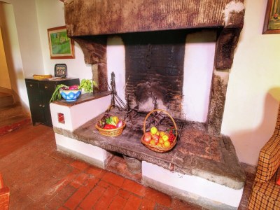 Farmhouse Luxuriöses Bauernhaus in Rufina mit Terrasse - Features photo 15